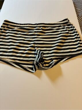 Black and White Striped Ribbed Lounge Shorts
